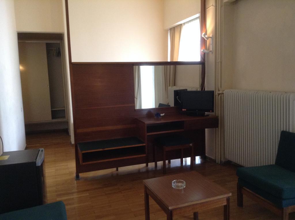 Hotel Alexandros Volos Ngoại thất bức ảnh